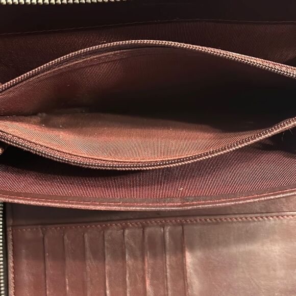 Authentic Chanel Black Zippy Wallet - Picture 8 of 16